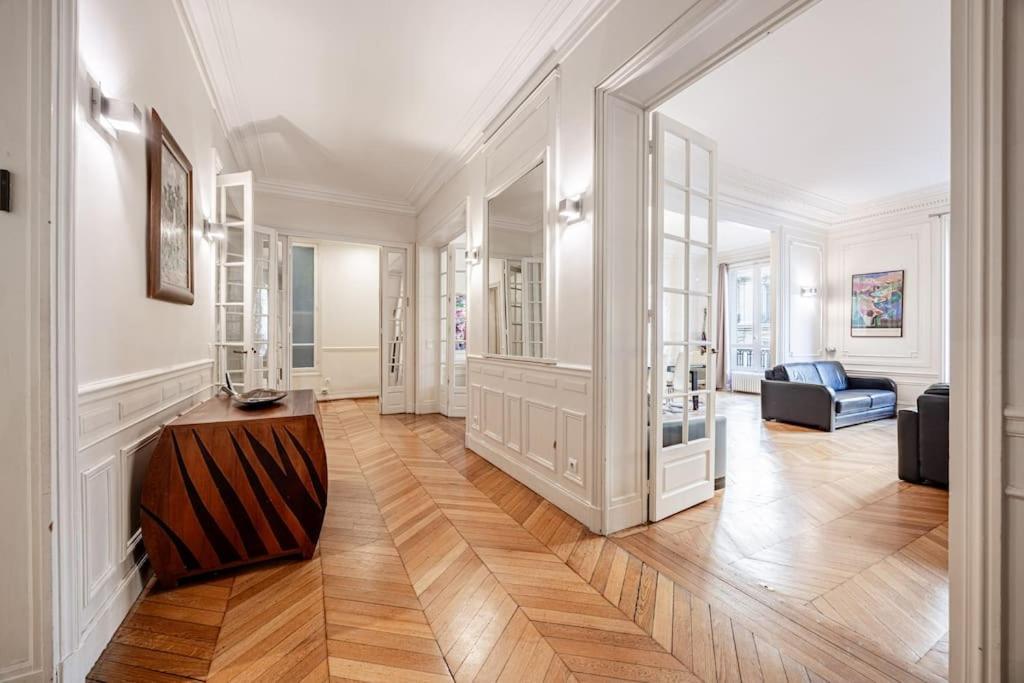 Apartment Amazing Apartment#4bedrooms#paris 16#victor Hugo *